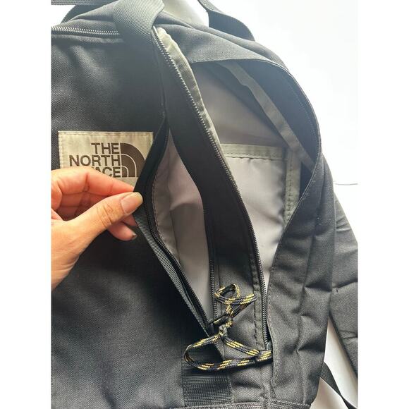 The North Face Tote Pack Tnf Black Heather - Picture 5 of 7